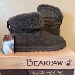 BearPaw Women’s Charcoal Boots